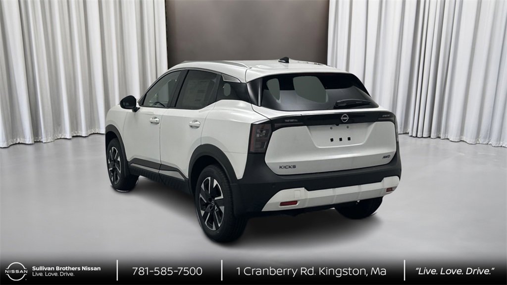 New 2026 Nissan Kicks SV w/ Cold Weather Package image 7