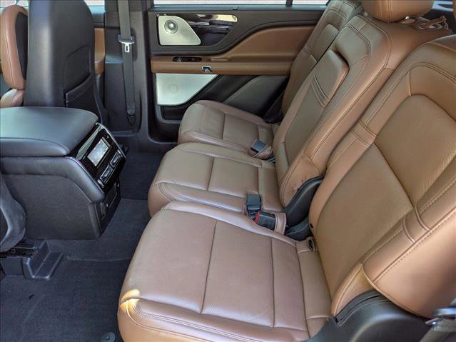 Used 2023 Lincoln Aviator Reserve w/ Equipment Group 201A image 21