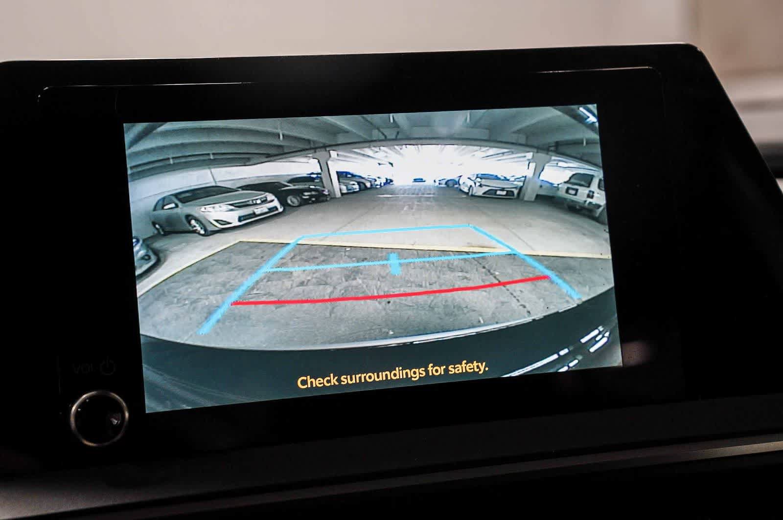 Used 2025 Toyota Prius LE FWD image 25