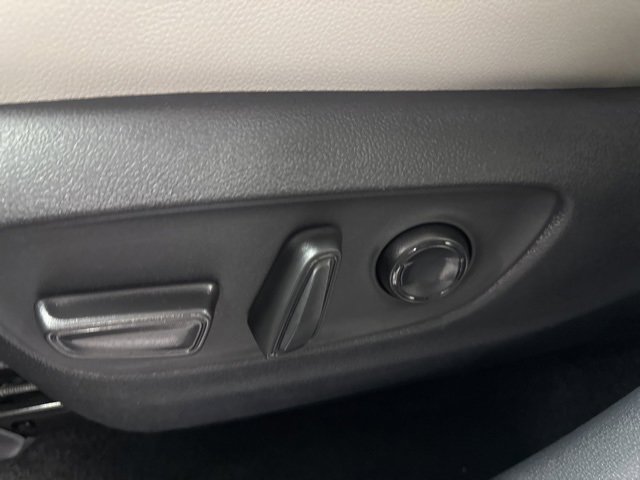 New 2026 Toyota Grand Highlander Platinum image 37