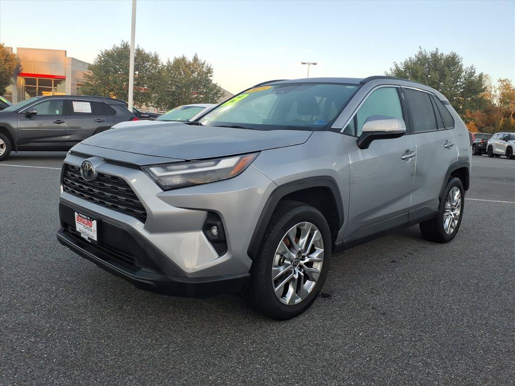 Used 2025 Toyota RAV4 XLE Premium w/ Weather Package AWD/4WD image 16