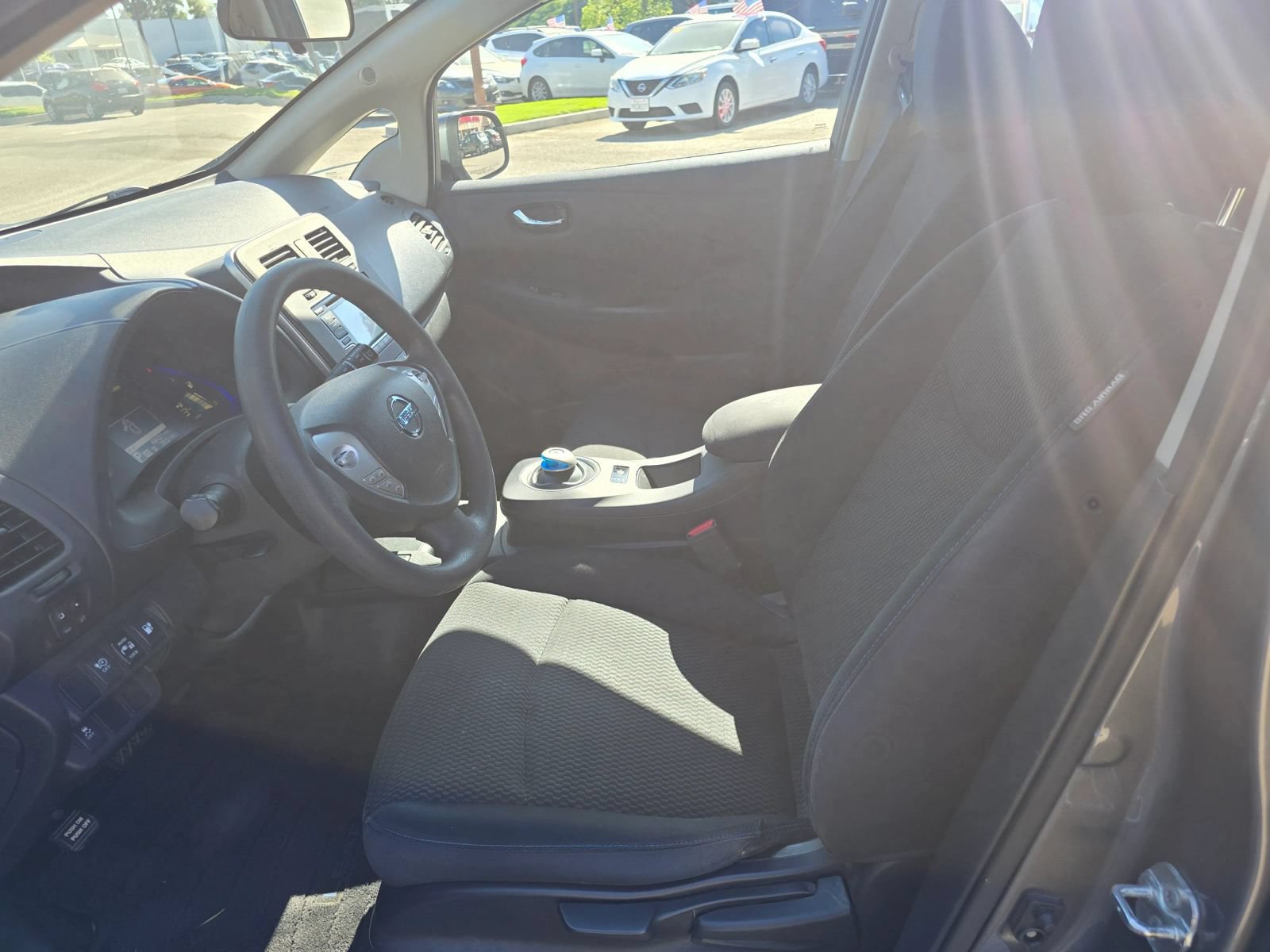 Used 2017 Nissan Leaf S w/ Charge Package FWD image 7
