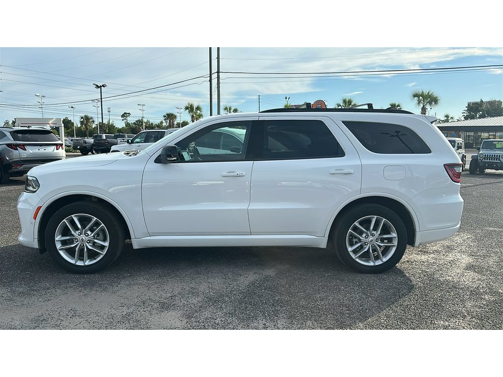 Used 2025 Dodge Durango GT AWD/4WD image 3
