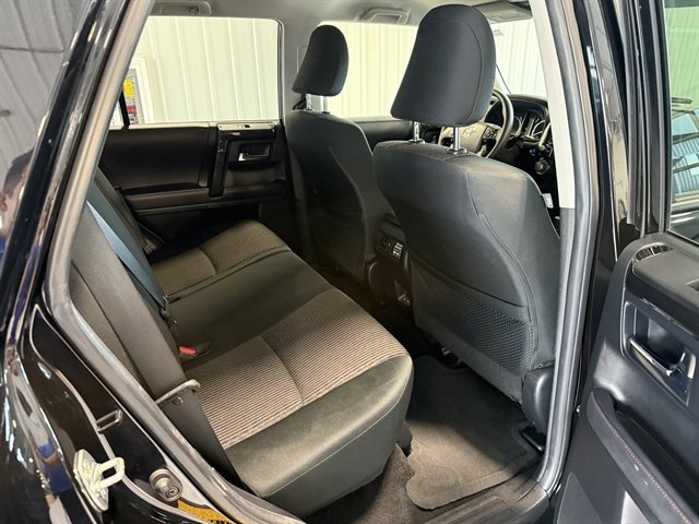 Used 2024 Toyota 4Runner TRD Off-Road image 18
