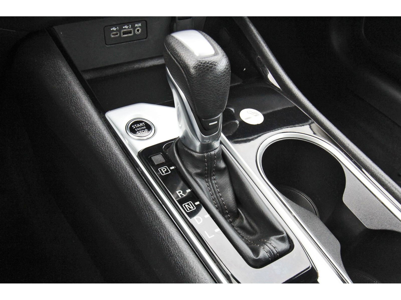 Used 2024 Nissan Altima 2.5 SV image 26