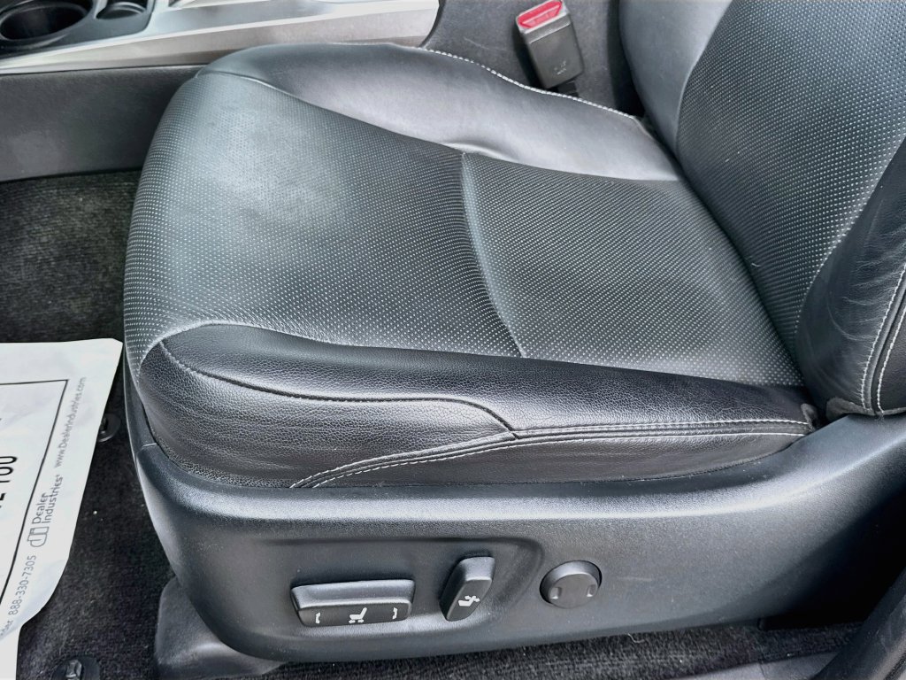 Used 2022 Toyota 4Runner Limited RWD image 23