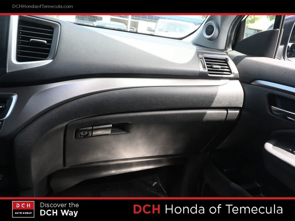 Certified 2021 Honda Pilot LX image 14