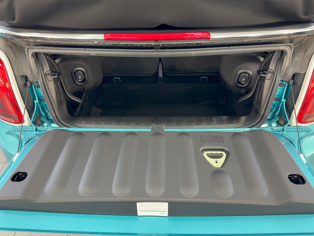 Certified 2024 MINI Cooper S w/ Seaside Edition FWD image 28