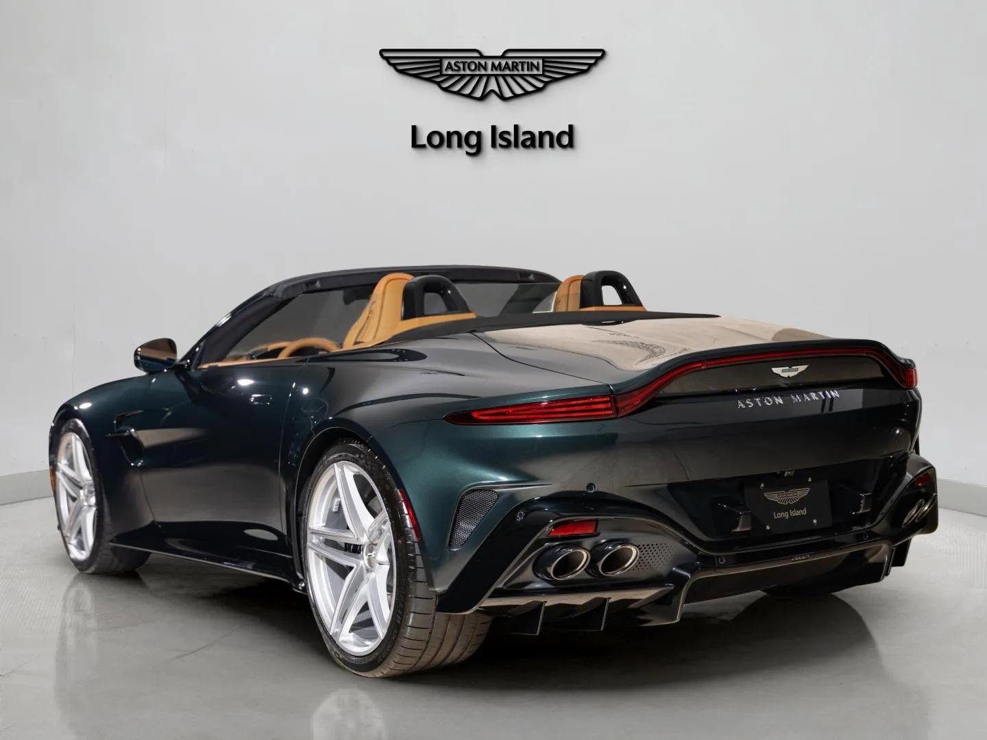 New 2026 Aston Martin V8 Vantage Roadster image 5