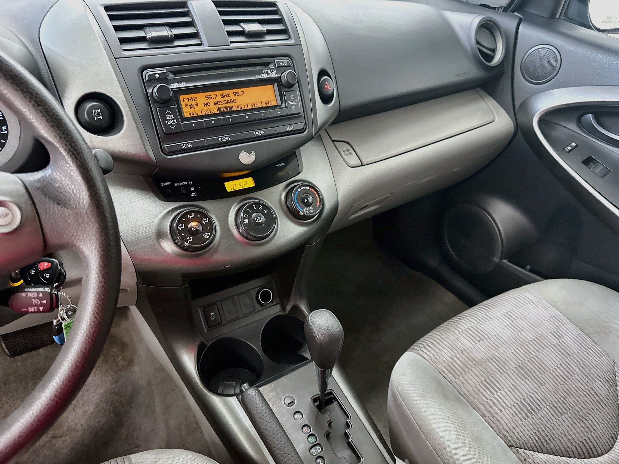 Used 2012 Toyota RAV4 4WD w/ Value Pkg image 24