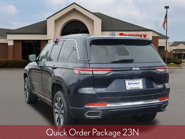 Used 2023 Jeep Grand Cherokee Overland image 3