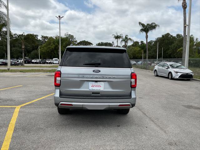 Used 2024 Ford Expedition Max XLT RWD image 7
