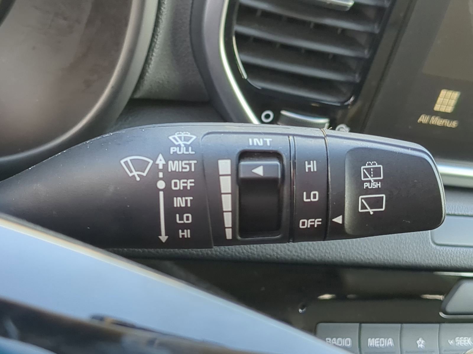 Used 2022 Kia Sportage EX image 28