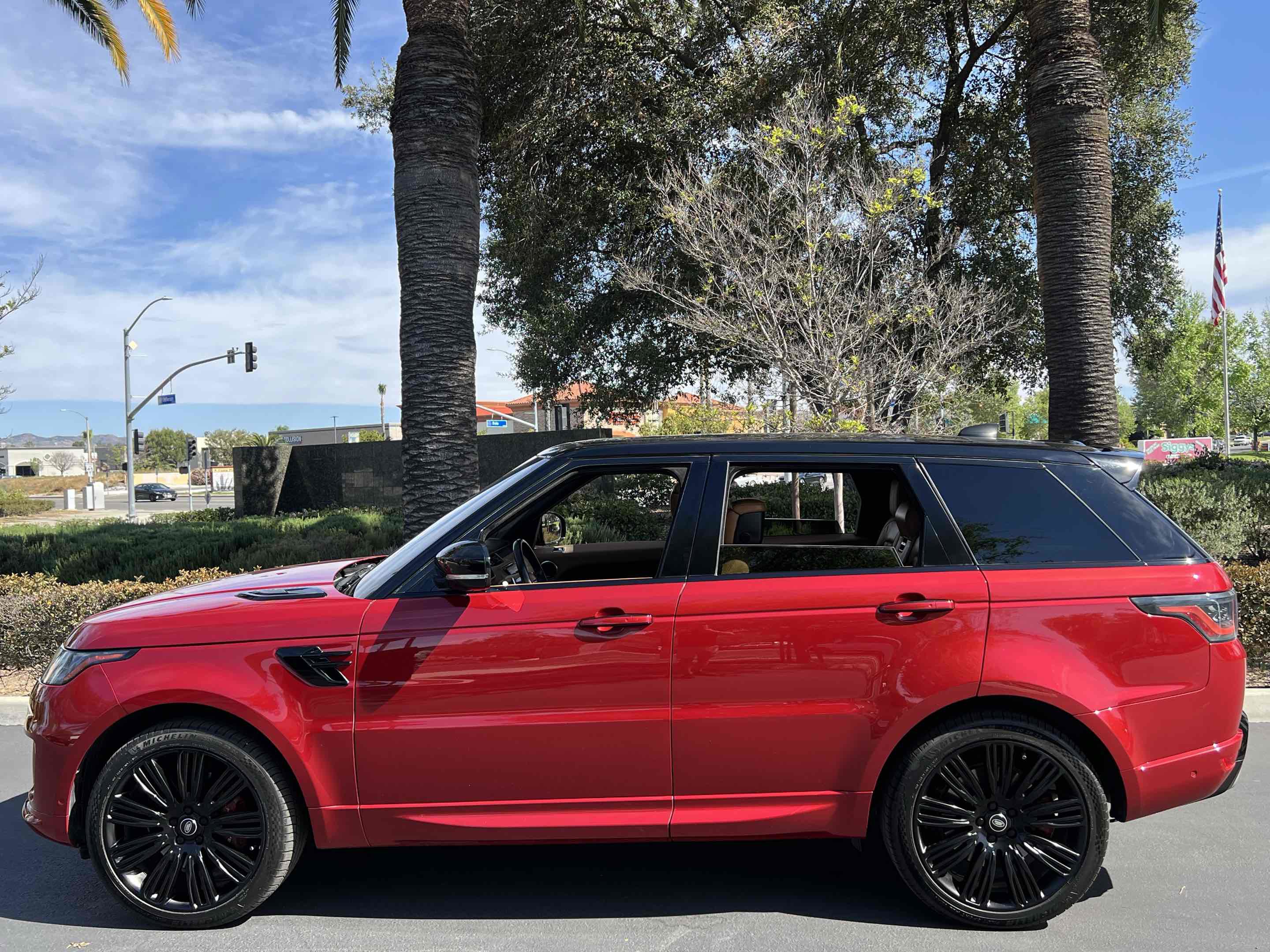 Used 2019 Land Rover Range Rover Sport HSE Dynamic image 21
