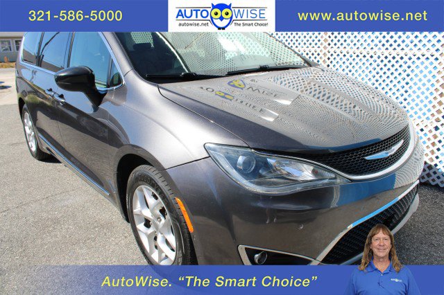 Used 2019 Chrysler Pacifica Touring-L Plus w/ Advanced Safetytec Group image 1