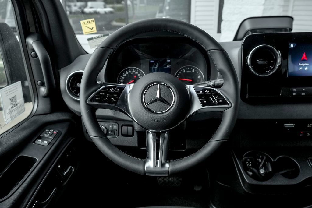 New 2026 Mercedes-Benz Sprinter 2500 image 18