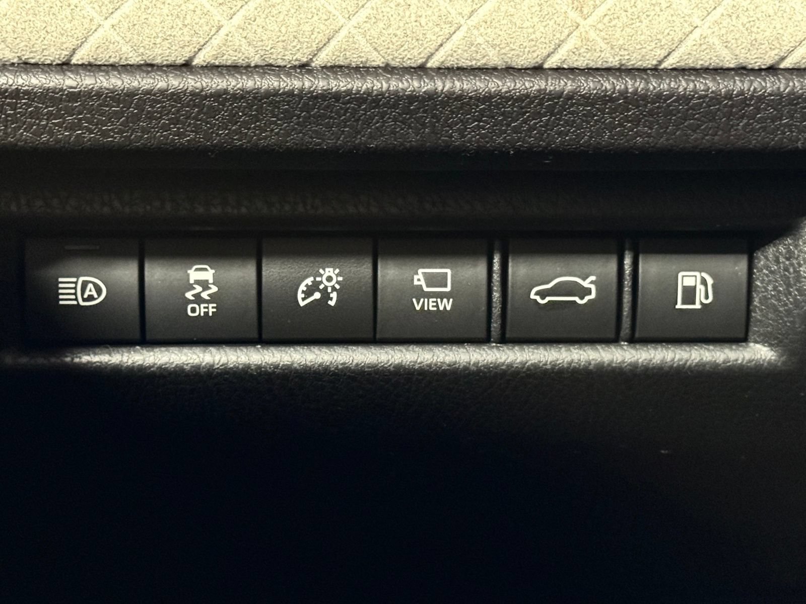 New 2026 Toyota Camry XLE w/ Premium Plus Package AWD/4WD image 33