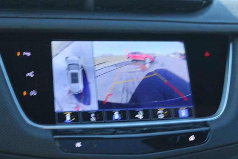 New 2026 Cadillac XT5 Sportv w/ LPO, Onyx Lite Package image 9