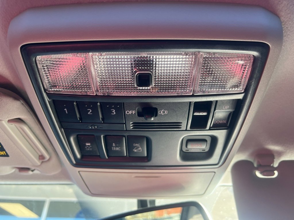 Used 2015 Toyota 4Runner Limited image 10