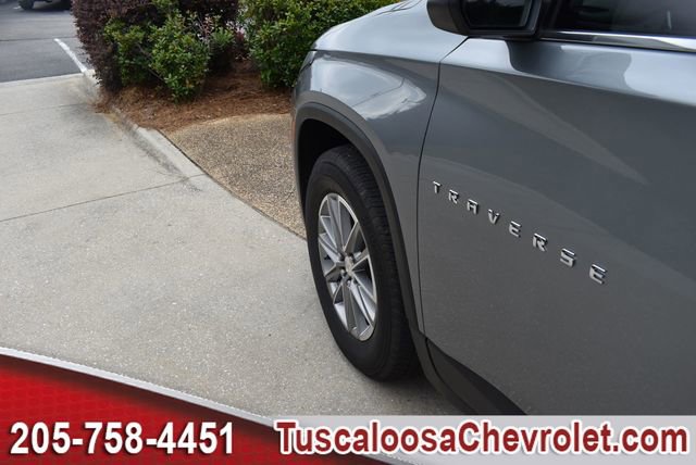 Used 2023 Chevrolet Traverse LT FWD image 16