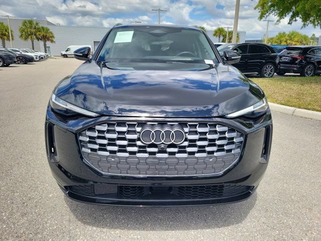 Certified 2025 Audi Q5 Premium w/ Premium Plus AWD/4WD image 3