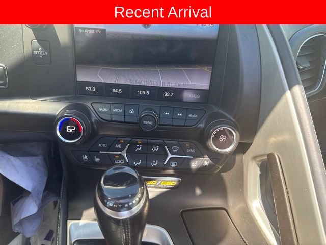Used 2015 Chevrolet Corvette Z06 w/ 3LZ Preferred Equipment Group RWD image 5