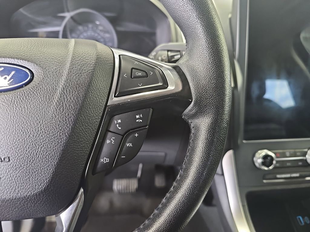 Used 2024 Ford Edge SEL AWD/4WD image 17