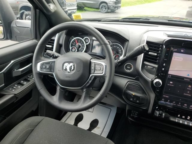 Used 2026 RAM 2500 Big Horn AWD/4WD image 17