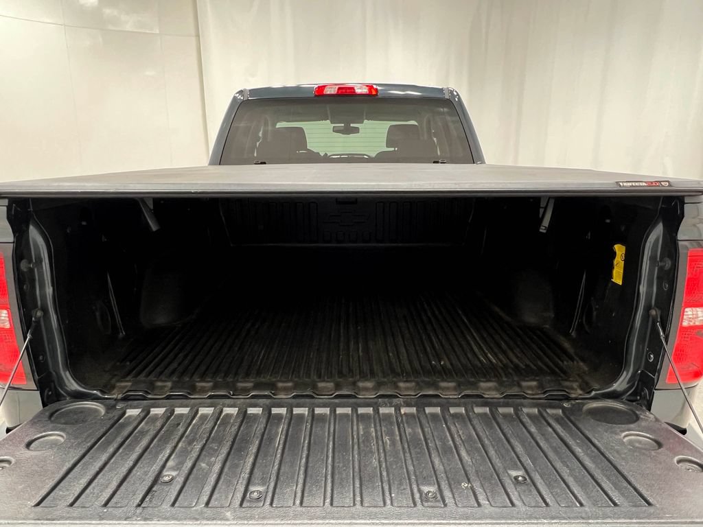 Used 2017 Chevrolet Silverado 1500 LT w/ All Star Edition AWD/4WD image 27
