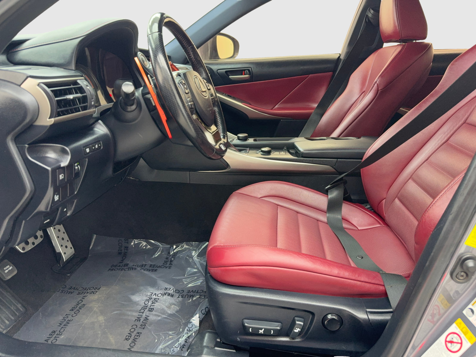 Used 2017 Lexus IS 200t F Sport w/ F Sport Package RWD image 32