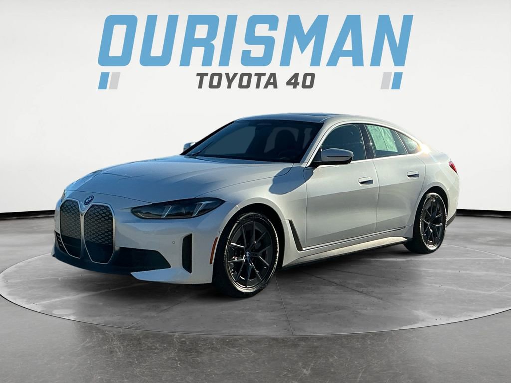 Used 2025 BMW i4 xDrive40i w/ Premium Package image 3