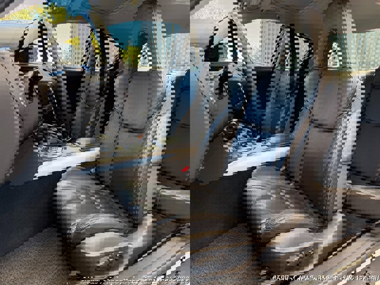 Used 2005 MAZDA RX-8 image 25