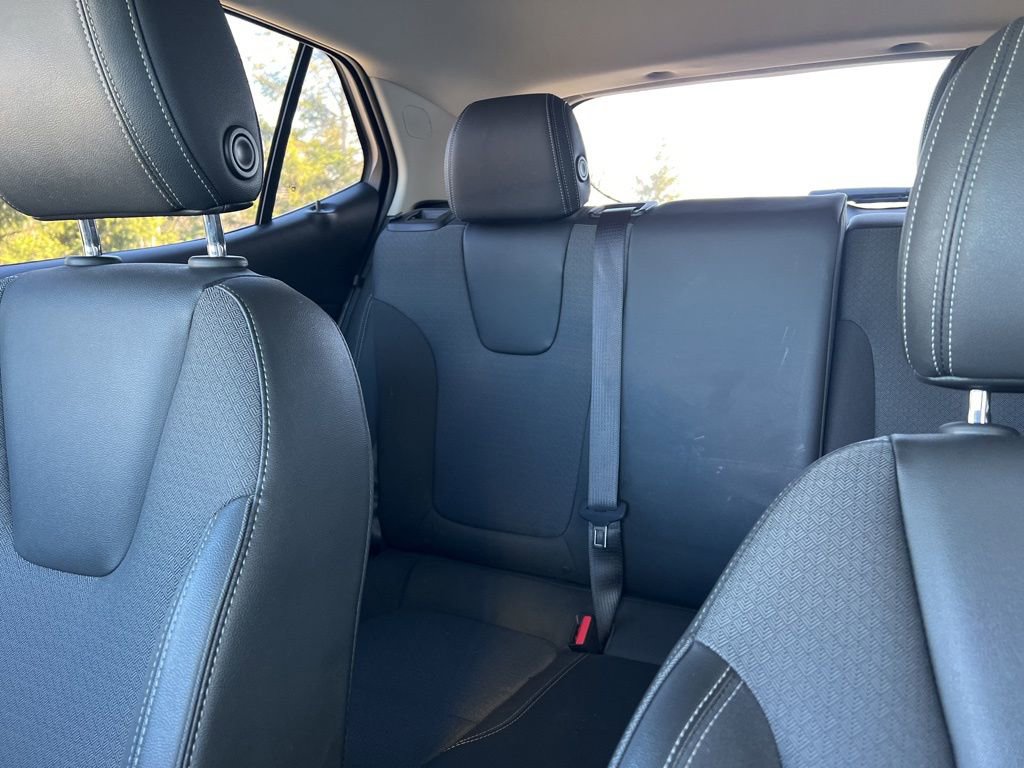 Used 2025 Buick Encore GX Preferred image 24