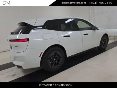 Used 2026 BMW iX xDrive45 AWD/4WD image 4