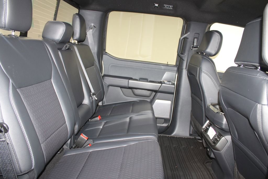 New 2025 Ford F150 Lariat w/ Equipment Group 501A Mid image 33