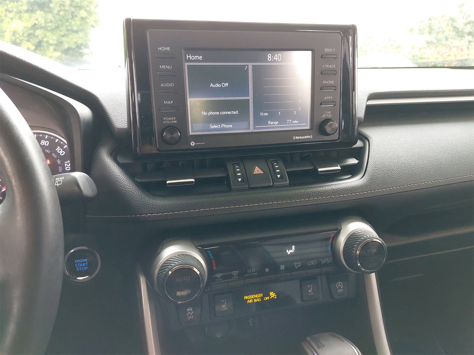 Used 2021 Toyota RAV4 XLE Premium image 20