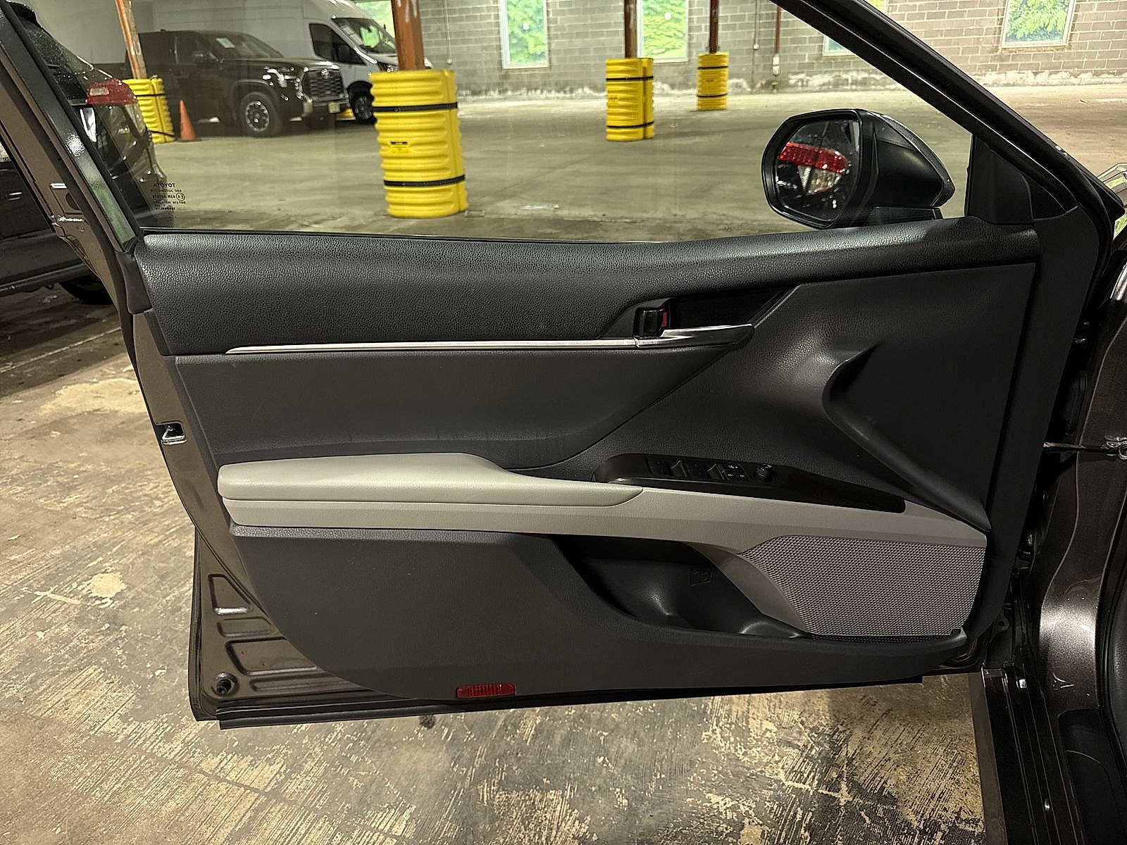 Certified 2022 Toyota Camry LE w/ Cold Weather Package FWD image 28