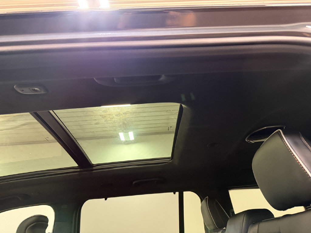 Used 2026 Jeep Grand Cherokee L Summit w/ Obsidian Package AWD/4WD image 10