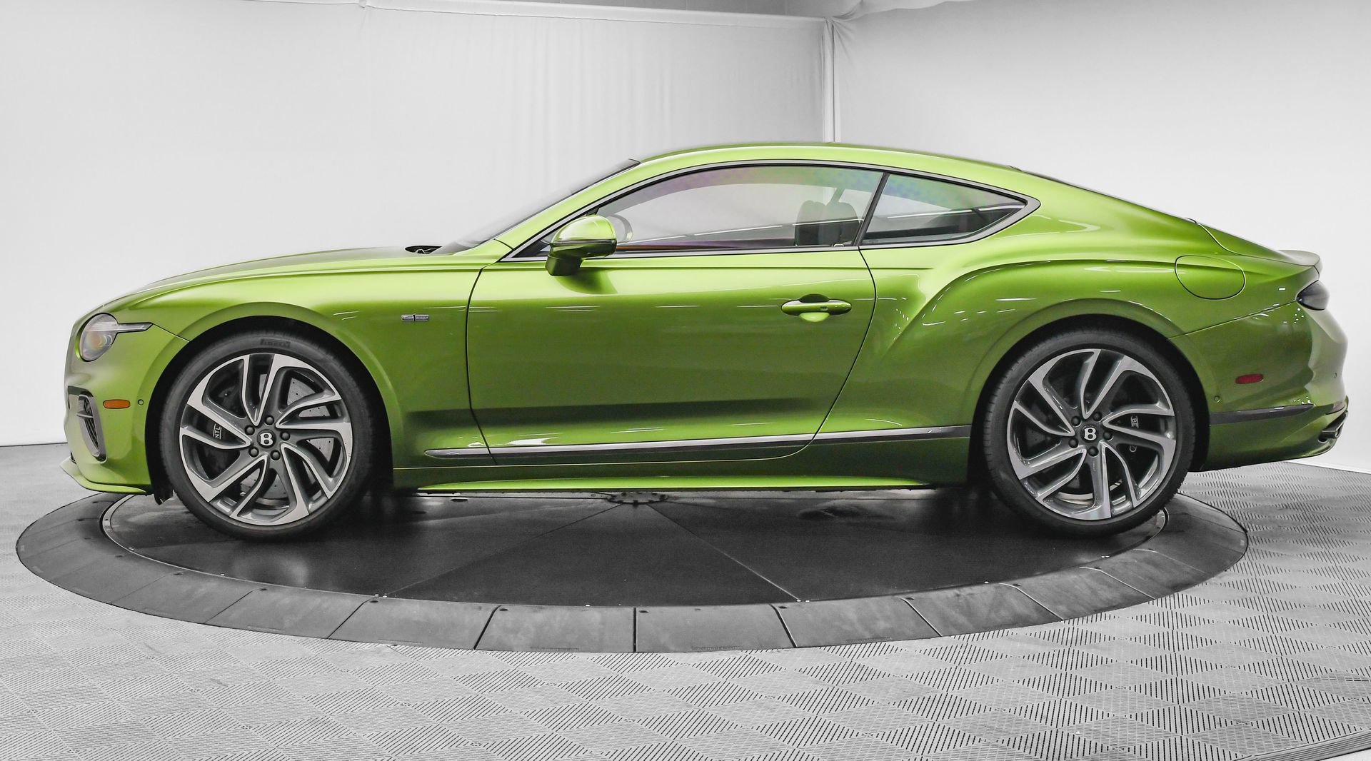 Used 2025 Bentley Continental GT Speed image 9