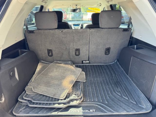 Used 2010 Chevrolet Equinox LT w/ Chrome Appearance Package image 33