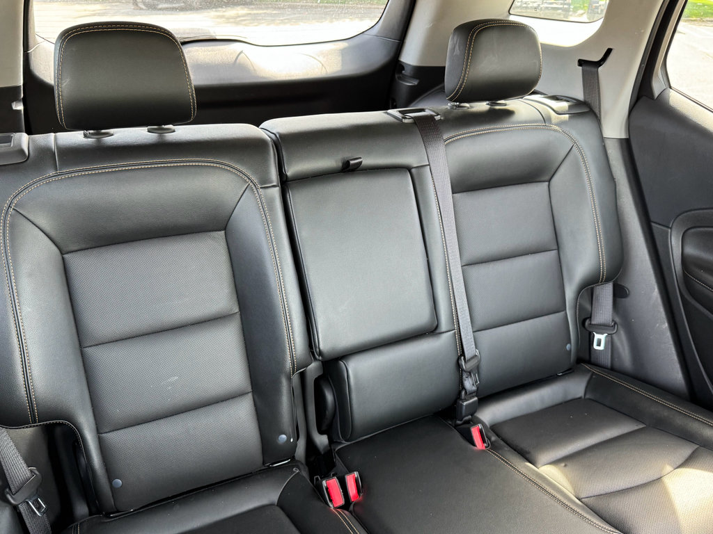 Used 2020 GMC Terrain SLT image 22