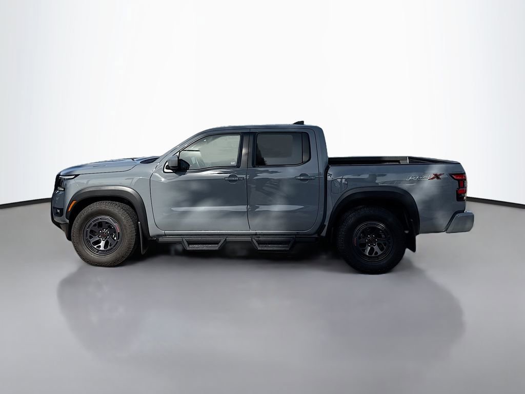 Used 2025 Nissan Frontier Pro-X image 4