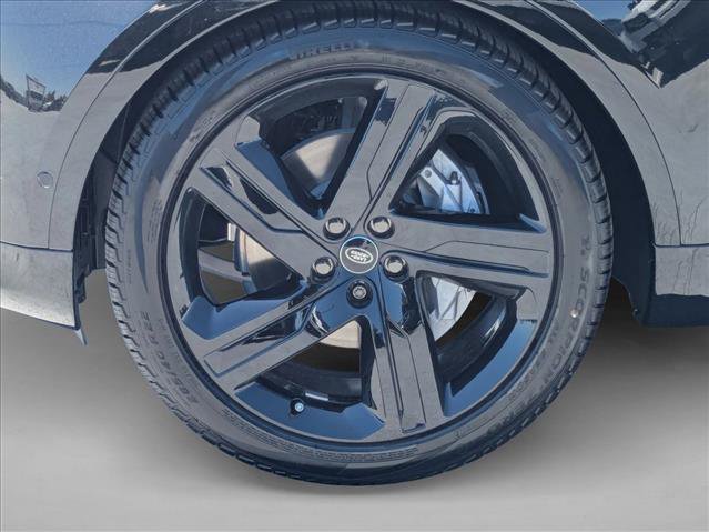 New 2026 Land Rover Discovery Dynamic SE AWD/4WD image 10