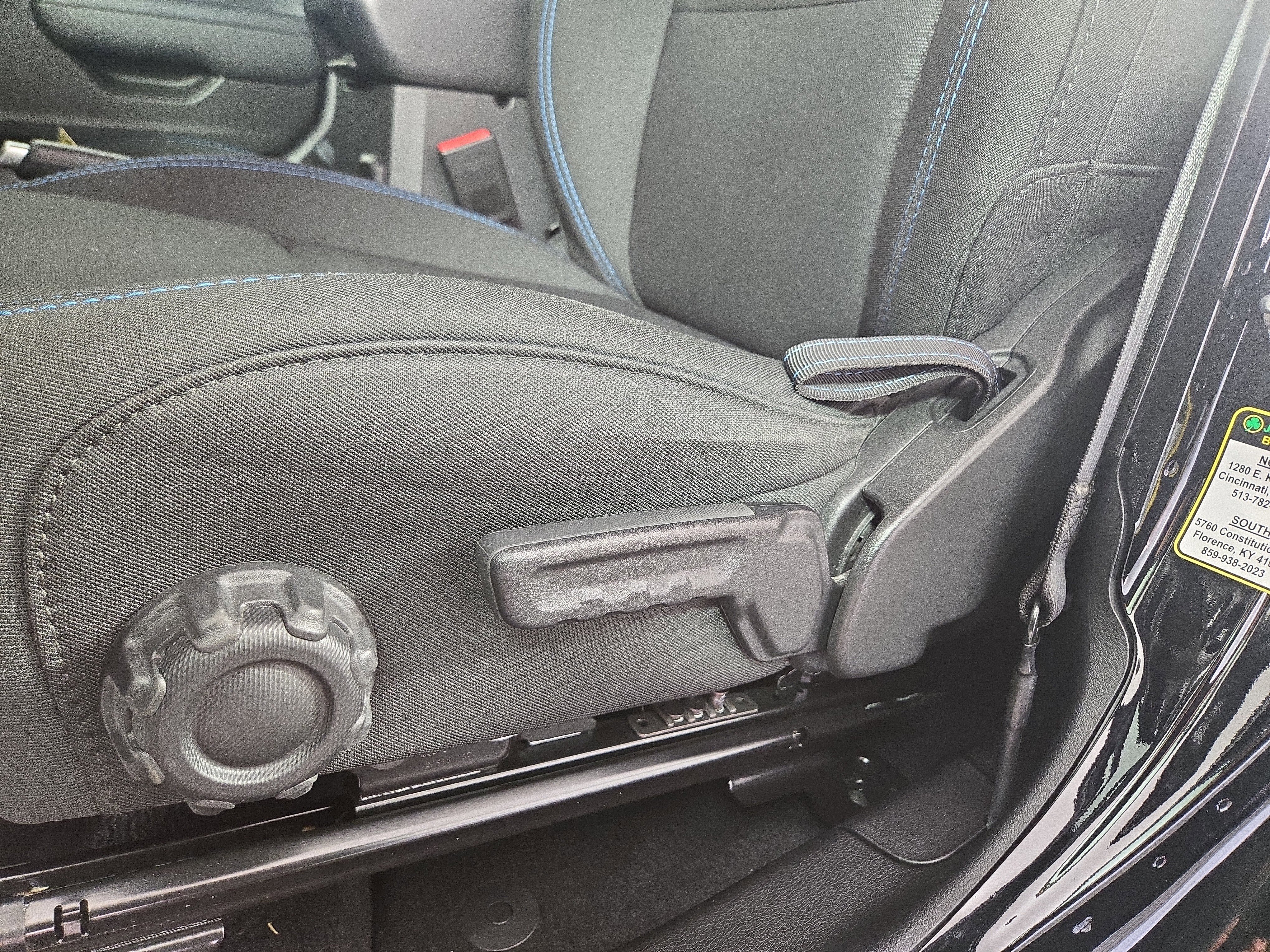 Certified 2023 Jeep Wrangler Unlimited Rubicon 4xe w/ Cold Weather Group image 32