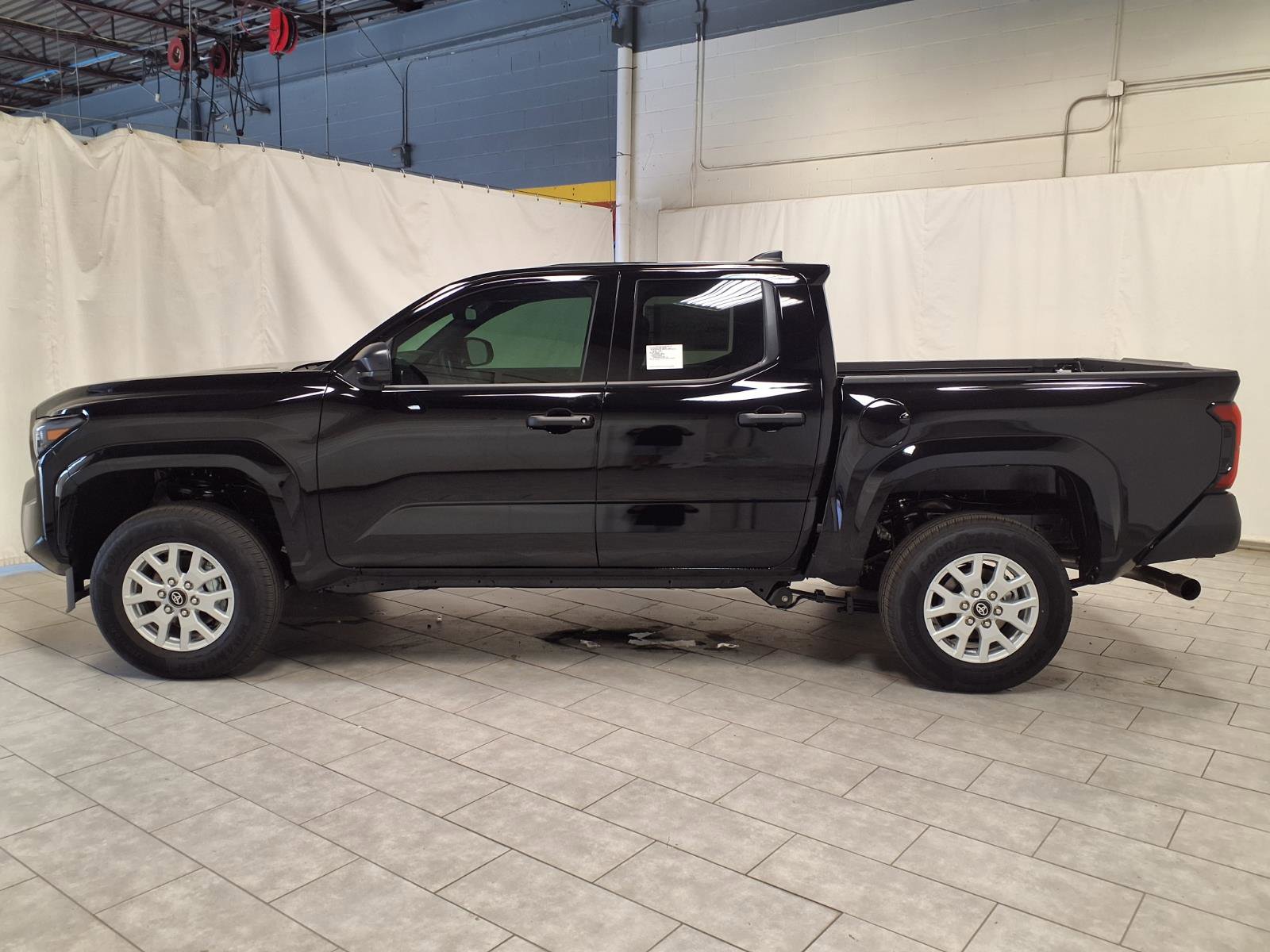 New 2026 Toyota Tacoma SR image 6