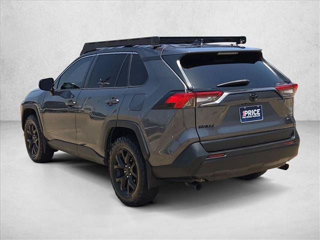 Used 2021 Toyota RAV4 LE AWD/4WD image 8