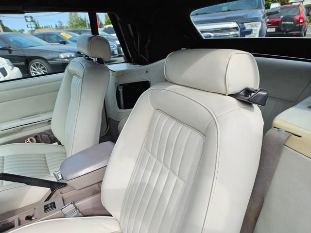 Used 1992 Ford Mustang LX image 12