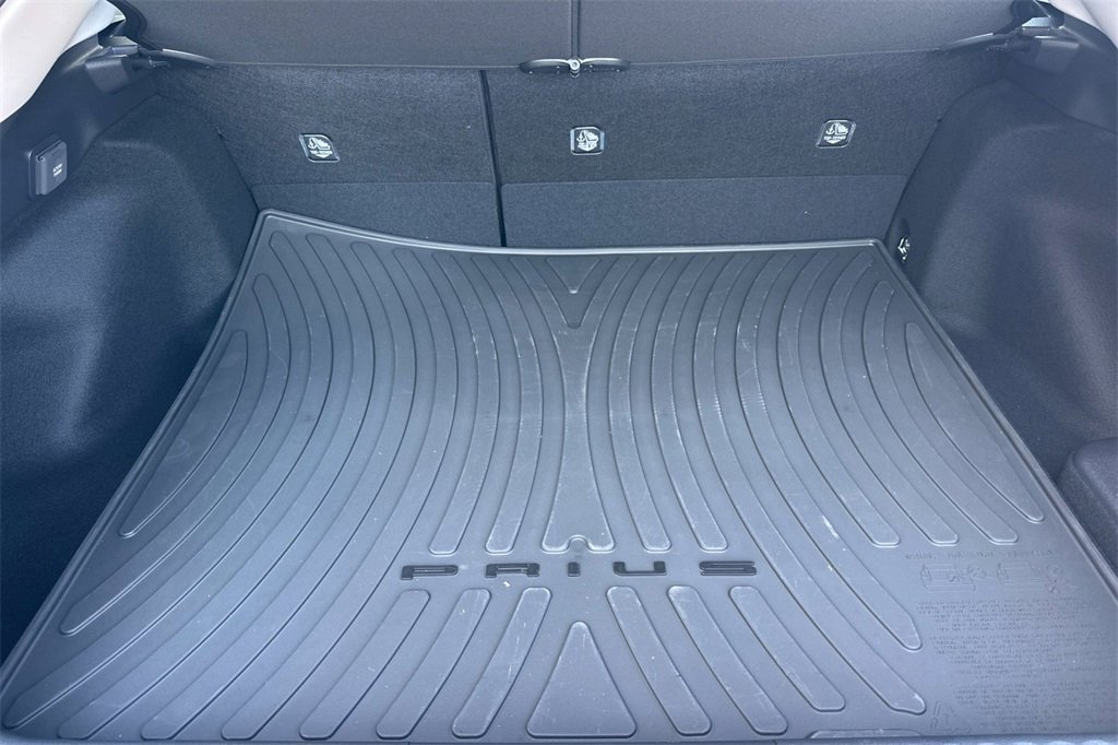 New 2026 Toyota Prius Plug-In Hybrid image 15