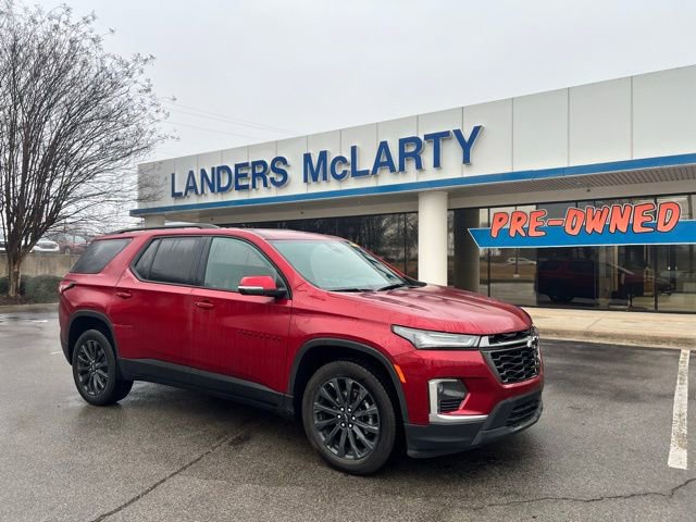 Used 2023 Chevrolet Traverse RS