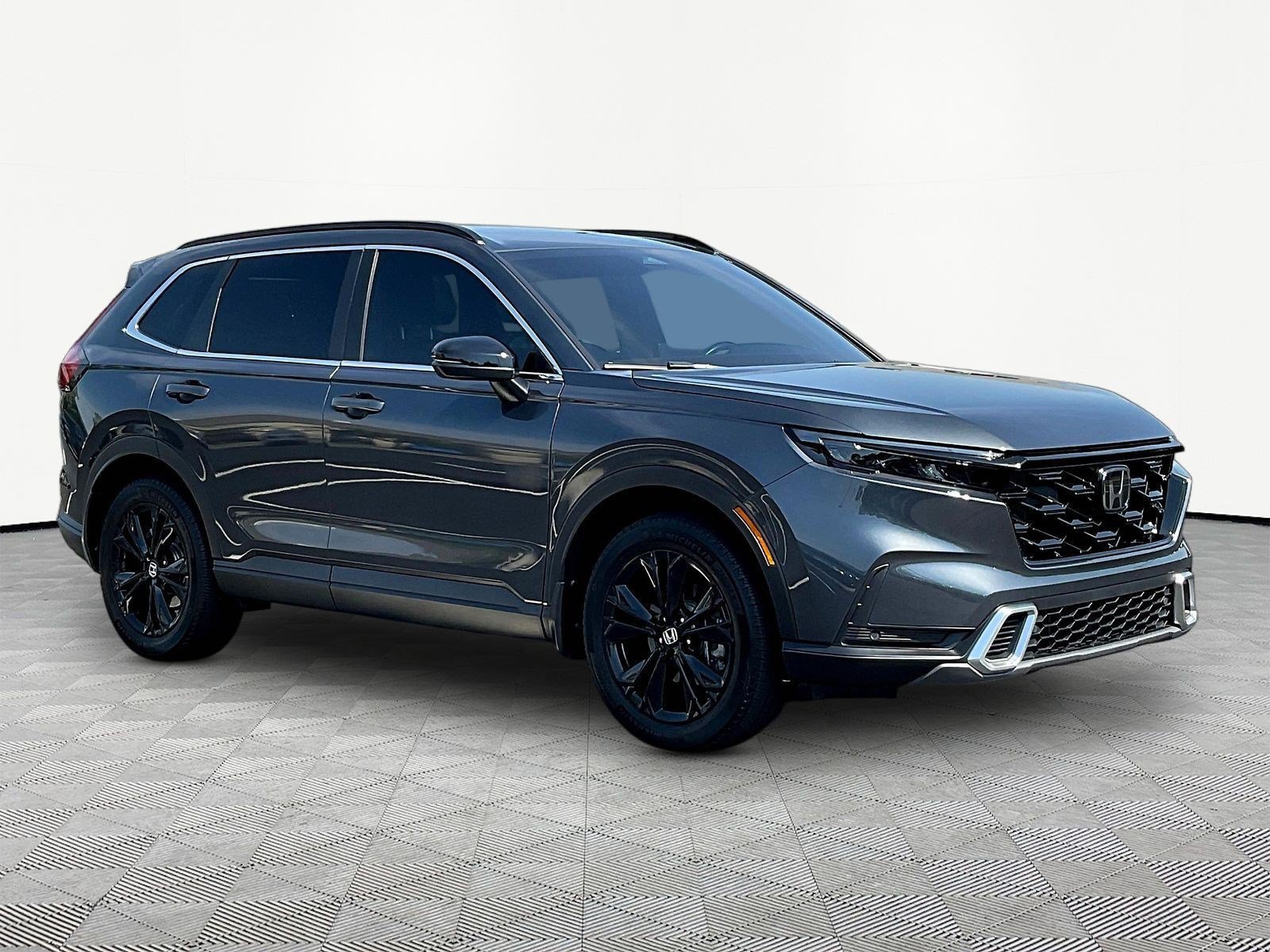 Used 2024 Honda CR-V Sport Touring image 3